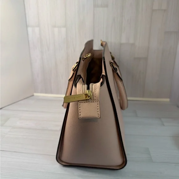 Michael Kors Cream Satchel Bag - Picture 3 of 6